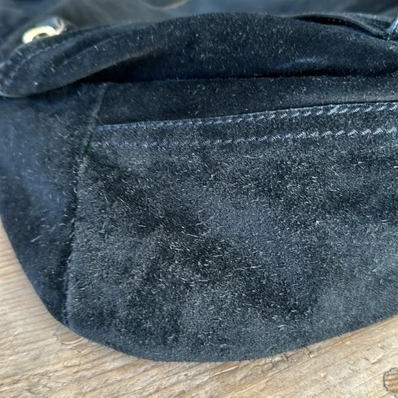 GIVENCHY LRG Pandora Bag Crocodile Embossed black suede. 2 straps. Gold hardware